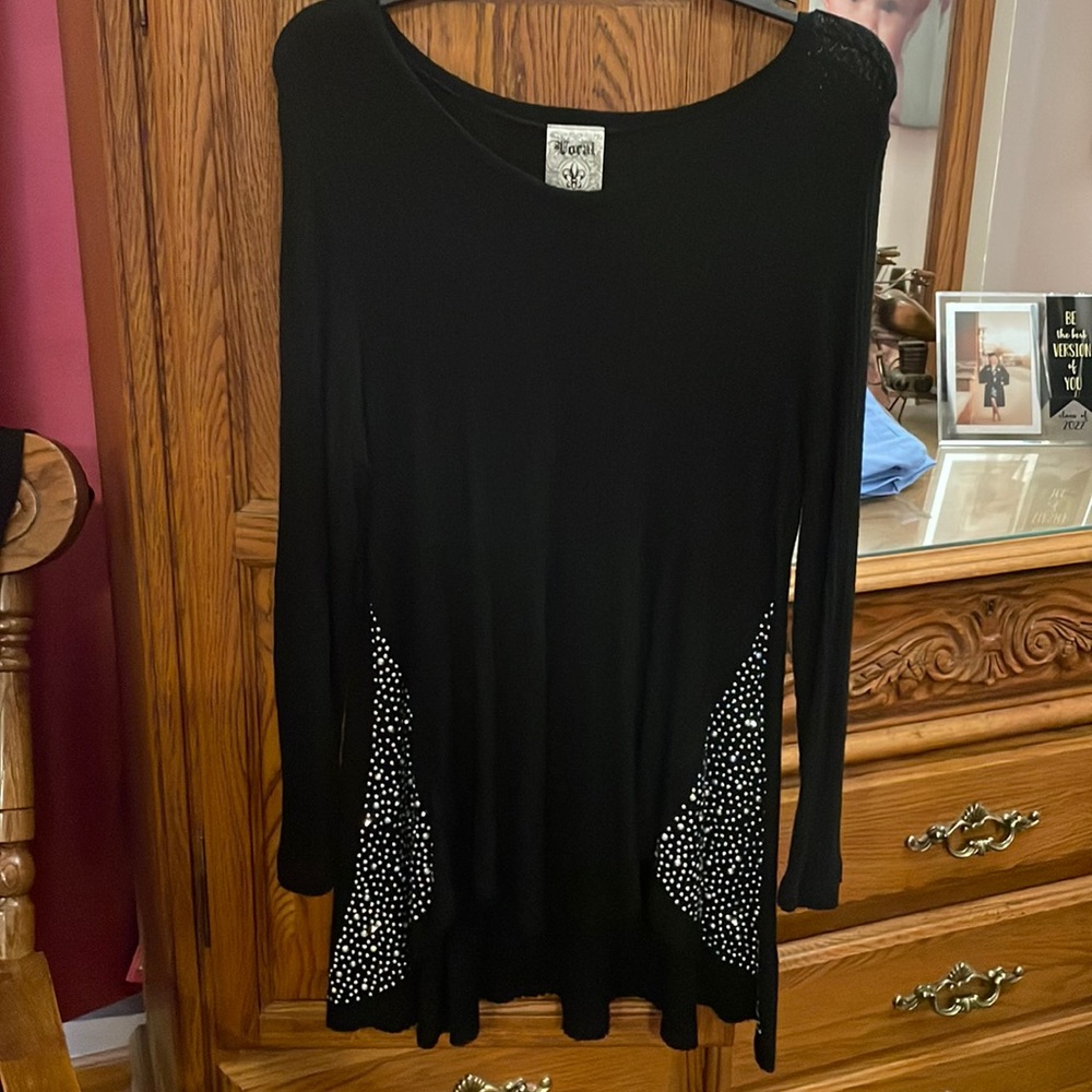 Super cute embellished angel wing waffle top